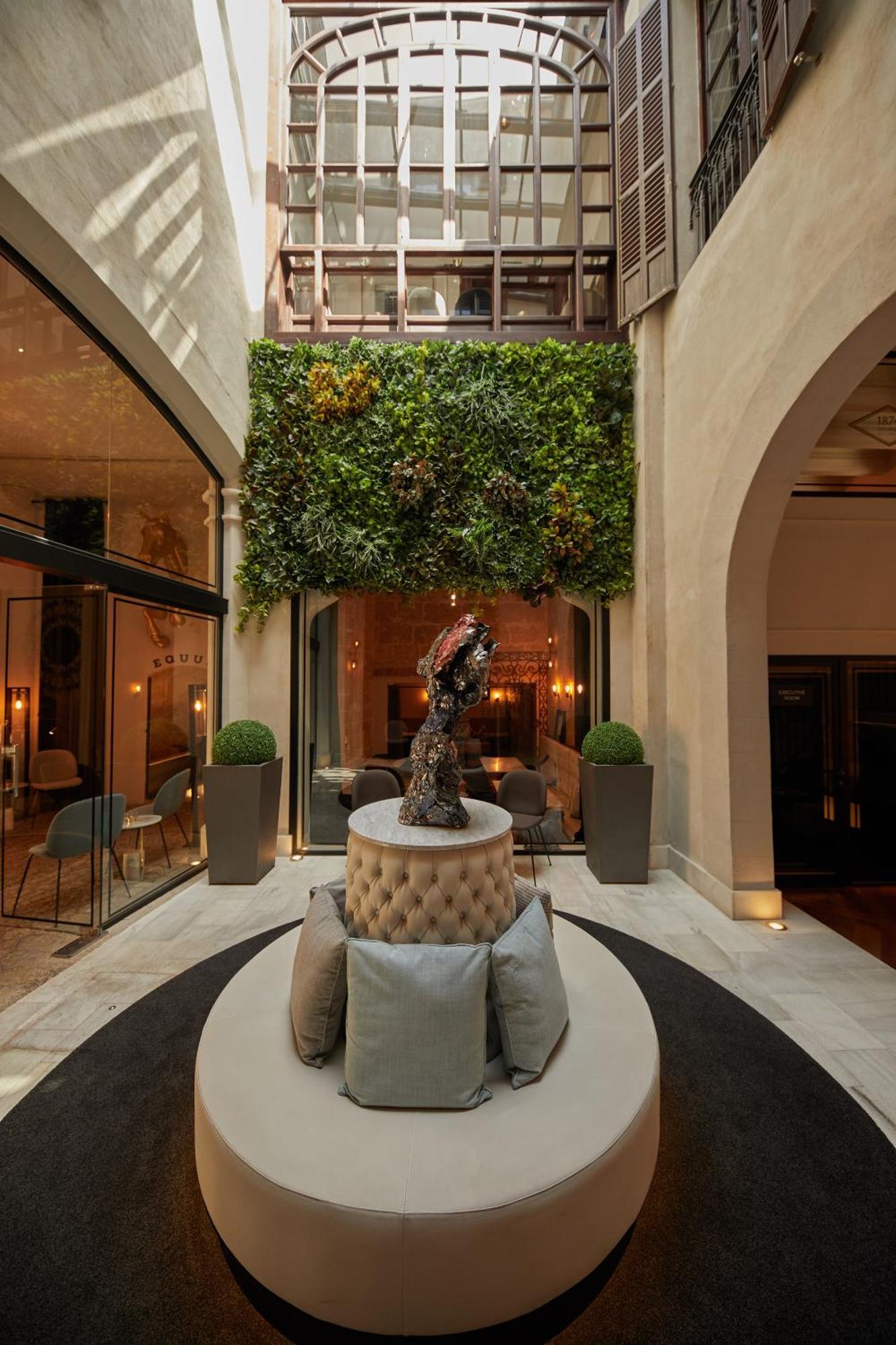 Summum Prime Boutique Hotel